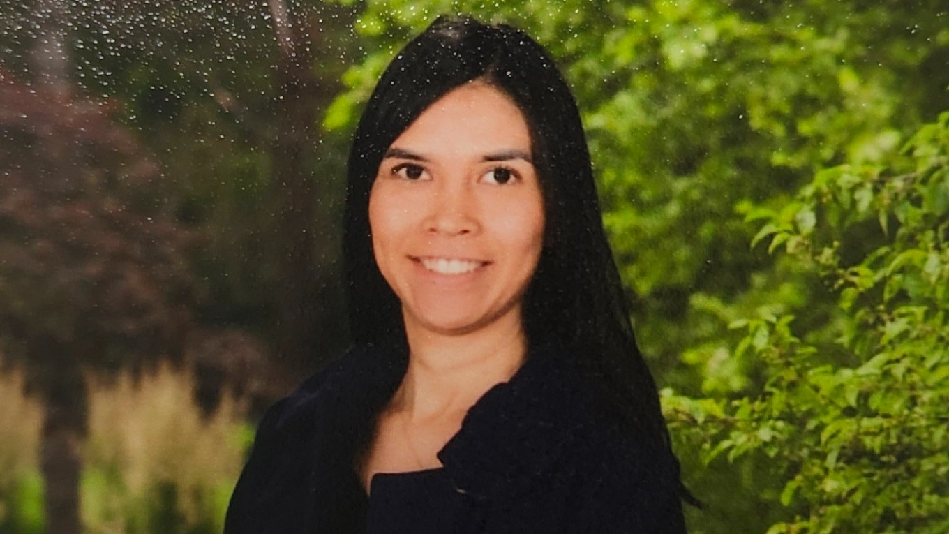 Monica R.