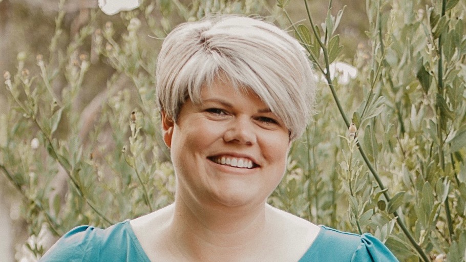 Lauren L.